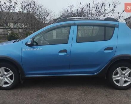 Синій Рено Сандеро СтепВей, об'ємом двигуна 1.6 л та пробігом 115 тис. км за 8300 $, фото 5 на Automoto.ua