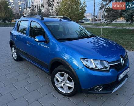 Синий Рено Сандеро СтэпВэй, объемом двигателя 1.46 л и пробегом 87 тыс. км за 8600 $, фото 6 на Automoto.ua