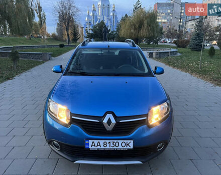 Синий Рено Сандеро СтэпВэй, объемом двигателя 1.46 л и пробегом 87 тыс. км за 8600 $, фото 3 на Automoto.ua