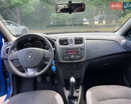 Синий Рено Сандеро СтэпВэй, объемом двигателя 1.5 л и пробегом 140 тыс. км за 5100 $, фото 19 на Automoto.ua