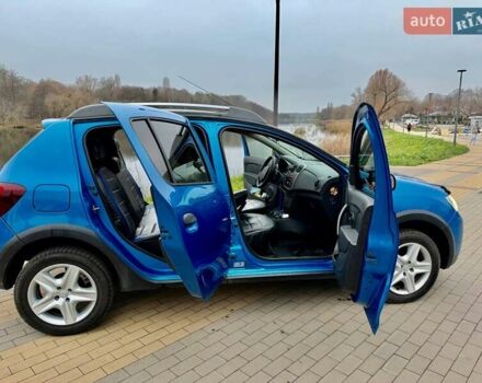 Синий Рено Сандеро СтэпВэй, объемом двигателя 1.46 л и пробегом 129 тыс. км за 8500 $, фото 20 на Automoto.ua
