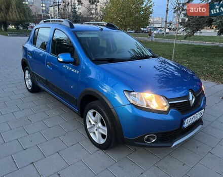 Синий Рено Сандеро СтэпВэй, объемом двигателя 1.46 л и пробегом 87 тыс. км за 8600 $, фото 9 на Automoto.ua
