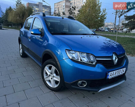 Синий Рено Сандеро СтэпВэй, объемом двигателя 1.46 л и пробегом 87 тыс. км за 8600 $, фото 4 на Automoto.ua