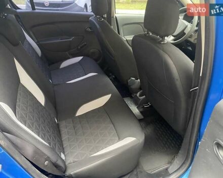 Синий Рено Сандеро СтэпВэй, объемом двигателя 1.6 л и пробегом 165 тыс. км за 8500 $, фото 23 на Automoto.ua