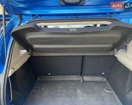 Синий Рено Сандеро СтэпВэй, объемом двигателя 1.6 л и пробегом 165 тыс. км за 8500 $, фото 12 на Automoto.ua