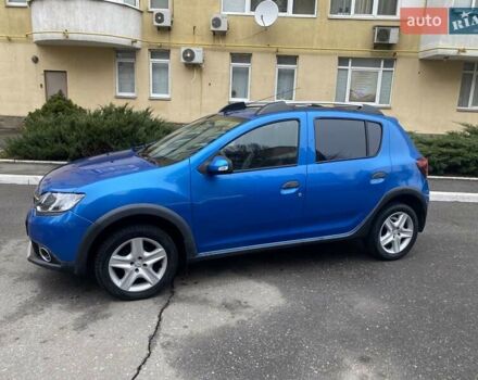 Синий Рено Сандеро СтэпВэй, объемом двигателя 1.6 л и пробегом 165 тыс. км за 8500 $, фото 4 на Automoto.ua