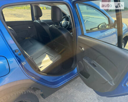 Синий Рено Сандеро СтэпВэй, объемом двигателя 1.5 л и пробегом 196 тыс. км за 7900 $, фото 15 на Automoto.ua