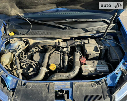 Синий Рено Сандеро СтэпВэй, объемом двигателя 1.5 л и пробегом 196 тыс. км за 7900 $, фото 17 на Automoto.ua