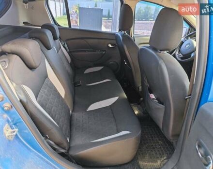 Синий Рено Сандеро СтэпВэй, объемом двигателя 1.46 л и пробегом 110 тыс. км за 9700 $, фото 5 на Automoto.ua