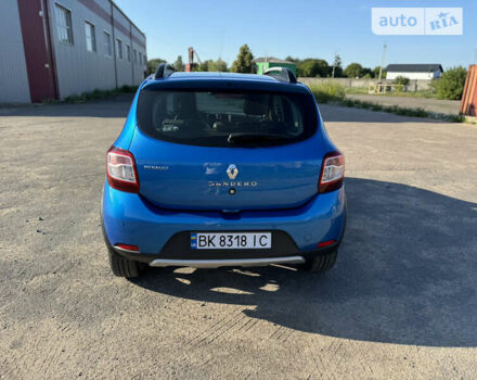 Синий Рено Сандеро СтэпВэй, объемом двигателя 1.5 л и пробегом 196 тыс. км за 7900 $, фото 7 на Automoto.ua