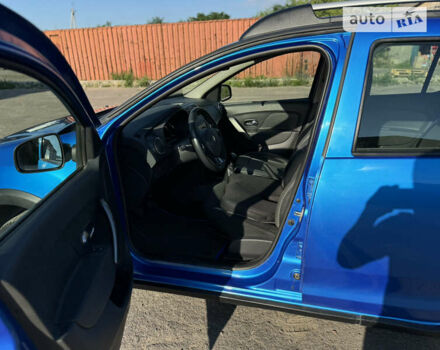 Синий Рено Сандеро СтэпВэй, объемом двигателя 1.5 л и пробегом 196 тыс. км за 7900 $, фото 9 на Automoto.ua