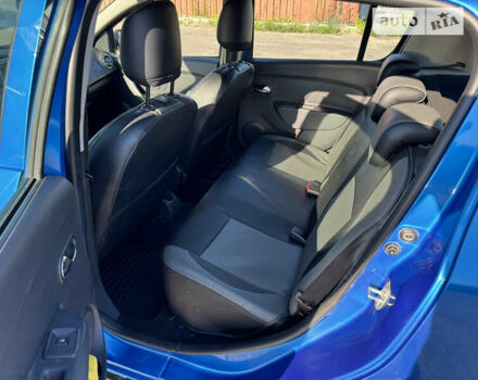 Синий Рено Сандеро СтэпВэй, объемом двигателя 1.5 л и пробегом 196 тыс. км за 7900 $, фото 14 на Automoto.ua