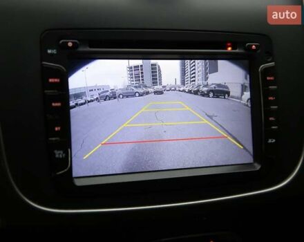 Синий Рено Сандеро СтэпВэй, объемом двигателя 1.46 л и пробегом 92 тыс. км за 9800 $, фото 15 на Automoto.ua