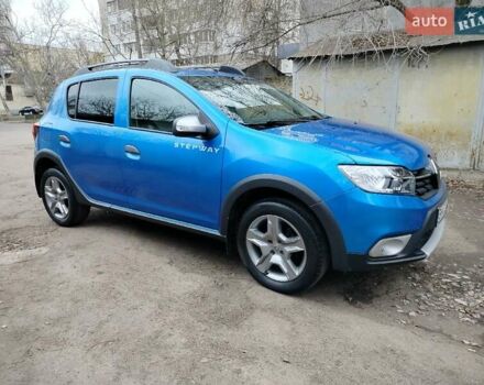 Синий Рено Сандеро СтэпВэй, объемом двигателя 0.9 л и пробегом 100 тыс. км за 7800 $, фото 9 на Automoto.ua