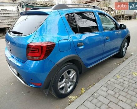 Синий Рено Сандеро СтэпВэй, объемом двигателя 0.9 л и пробегом 100 тыс. км за 8300 $, фото 20 на Automoto.ua