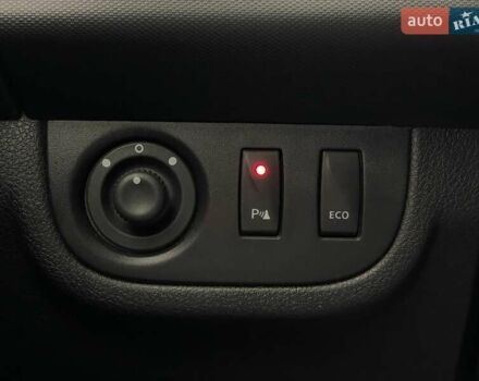 Рено Сандеро СтэпВэй 2020 в Киеве на Automoto.ua Синий Рено Сандеро СтэпВэй, объемом двигателя 0.9 л и пробегом 58 тыс. км за 11255 $, фото 12 на Automoto.ua