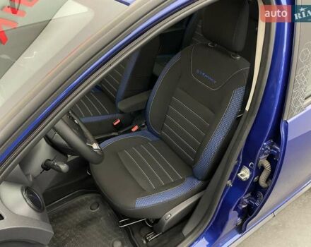 Рено Сандеро СтэпВэй 2020 в Киеве на Automoto.ua Синий Рено Сандеро СтэпВэй, объемом двигателя 0.9 л и пробегом 58 тыс. км за 11255 $, фото 8 на Automoto.ua