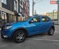 Синій Рено Сандеро СтепВей, об'ємом двигуна 0.9 л та пробігом 107 тис. км за 9000 $, фото 1 на Automoto.ua