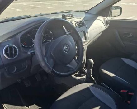 Рено Сандеро СтэпВэй 2013 в Киеве на Automoto.ua Синий Рено Сандеро СтэпВэй, объемом двигателя 1.5 л и пробегом 234 тыс. км за 6700 $, фото 3 на Automoto.ua