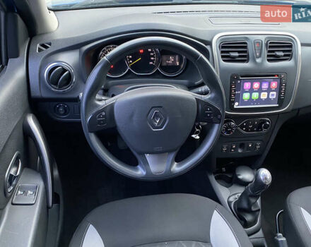 Синий Рено Сандеро СтэпВэй, объемом двигателя 1.5 л и пробегом 187 тыс. км за 7900 $, фото 3 на Automoto.ua