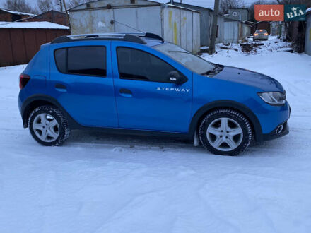 Синий Рено Сандеро СтэпВэй, объемом двигателя 1.5 л и пробегом 187 тыс. км за 8300 $, фото 1 на Automoto.ua