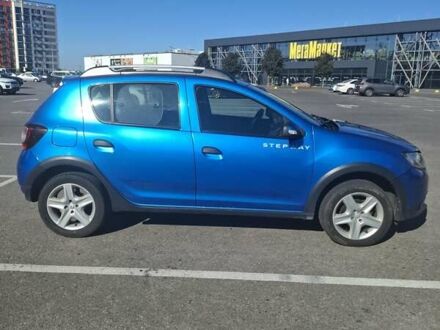 Синий Рено Сандеро СтэпВэй, объемом двигателя 1.5 л и пробегом 234 тыс. км за 6700 $, фото 1 на Automoto.ua