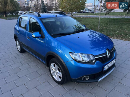 Синий Рено Сандеро СтэпВэй, объемом двигателя 1.46 л и пробегом 87 тыс. км за 8600 $, фото 1 на Automoto.ua
