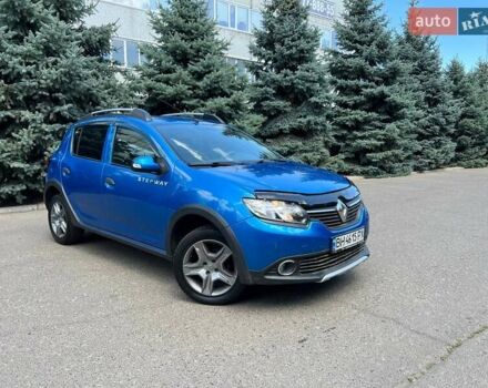 Синий Рено Сандеро СтэпВэй, объемом двигателя 1.5 л и пробегом 140 тыс. км за 5600 $, фото 1 на Automoto.ua