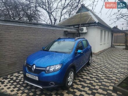 Синий Рено Сандеро СтэпВэй, объемом двигателя 1.46 л и пробегом 110 тыс. км за 7000 $, фото 1 на Automoto.ua
