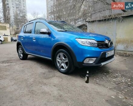 Синий Рено Сандеро СтэпВэй, объемом двигателя 0.9 л и пробегом 100 тыс. км за 7800 $, фото 1 на Automoto.ua
