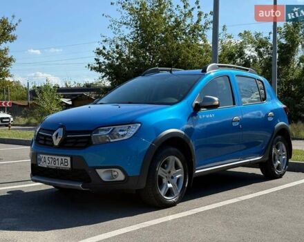Синій Рено Сандеро СтепВей, об'ємом двигуна 0.9 л та пробігом 37 тис. км за 11000 $, фото 1 на Automoto.ua