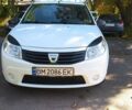 Белый Рено Сандеро, объемом двигателя 1.4 л и пробегом 169 тыс. км за 4700 $, фото 4 на Automoto.ua