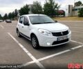 Белый Рено Сандеро, объемом двигателя 1.4 л и пробегом 198 тыс. км за 4750 $, фото 1 на Automoto.ua