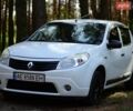 Белый Рено Сандеро, объемом двигателя 1.6 л и пробегом 192 тыс. км за 5400 $, фото 1 на Automoto.ua