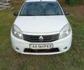 Білий Рено Сандеро, об'ємом двигуна 1.6 л та пробігом 186 тис. км за 6719 $, фото 1 на Automoto.ua