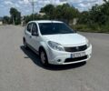 Белый Рено Сандеро, объемом двигателя 1.6 л и пробегом 156 тыс. км за 4550 $, фото 1 на Automoto.ua