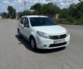 Белый Рено Сандеро, объемом двигателя 1.6 л и пробегом 156 тыс. км за 5000 $, фото 1 на Automoto.ua