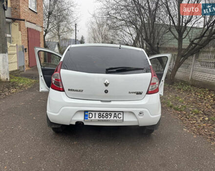 Білий Рено Сандеро, об'ємом двигуна 1.4 л та пробігом 176 тис. км за 5600 $, фото 1 на Automoto.ua