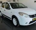Белый Рено Сандеро, объемом двигателя 1.4 л и пробегом 150 тыс. км за 5550 $, фото 1 на Automoto.ua