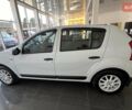 Белый Рено Сандеро, объемом двигателя 1.4 л и пробегом 150 тыс. км за 5550 $, фото 3 на Automoto.ua