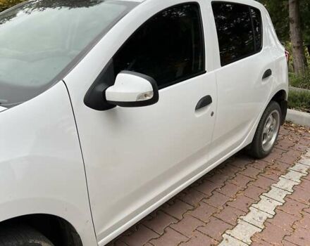Білий Рено Сандеро, об'ємом двигуна 1.15 л та пробігом 167 тис. км за 5990 $, фото 2 на Automoto.ua