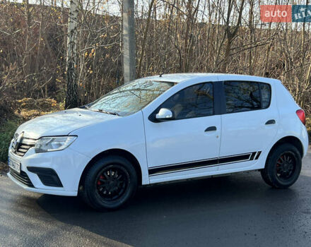 Білий Рено Сандеро, об'ємом двигуна 1.15 л та пробігом 281 тис. км за 4850 $, фото 11 на Automoto.ua