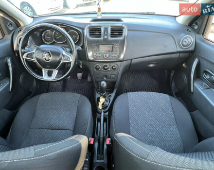 Білий Рено Сандеро, об'ємом двигуна 1.15 л та пробігом 281 тис. км за 4850 $, фото 14 на Automoto.ua