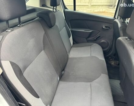 Белый Рено Сандеро, объемом двигателя 1.2 л и пробегом 152 тыс. км за 7290 $, фото 13 на Automoto.ua