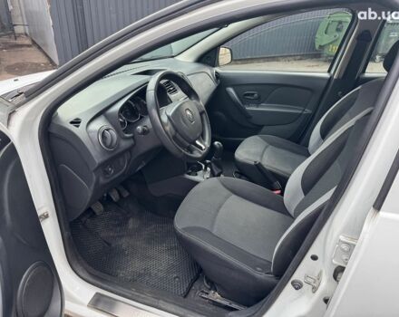Белый Рено Сандеро, объемом двигателя 1.2 л и пробегом 152 тыс. км за 7290 $, фото 15 на Automoto.ua