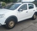 Белый Рено Сандеро, объемом двигателя 1.46 л и пробегом 226 тыс. км за 3300 $, фото 1 на Automoto.ua