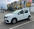 Белый Рено Сандеро, объемом двигателя 1.15 л и пробегом 95 тыс. км за 7700 $, фото 1 на Automoto.ua