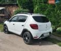 Белый Рено Сандеро, объемом двигателя 1.5 л и пробегом 107 тыс. км за 12000 $, фото 3 на Automoto.ua