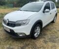 Белый Рено Сандеро, объемом двигателя 1.5 л и пробегом 297 тыс. км за 7897 $, фото 1 на Automoto.ua