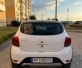 Білий Рено Сандеро, об'ємом двигуна 0.9 л та пробігом 157 тис. км за 7099 $, фото 4 на Automoto.ua